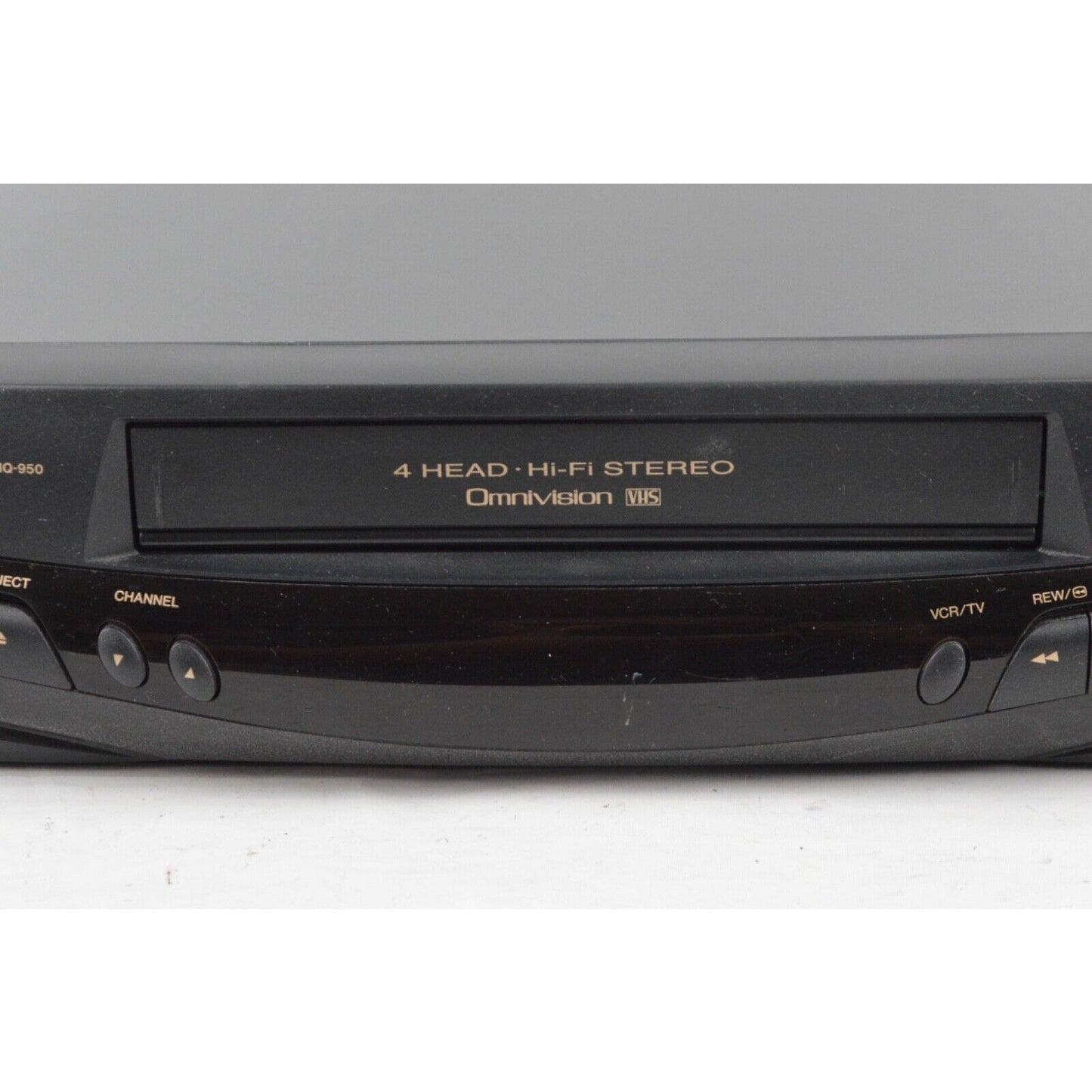 Quasar VHQ-950 VCR VHS Tape Player Video Cassette Recorder OmniVision 4-Head