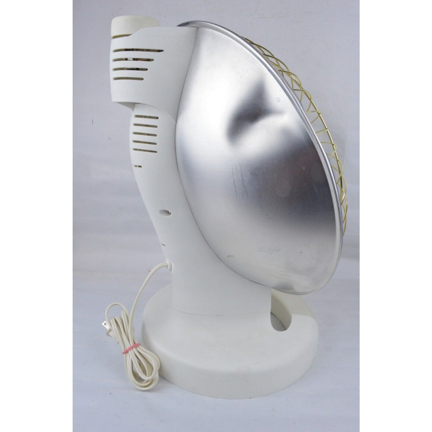 Presto HeatDish Parabolic Electric Heater Portable plus Footlight 0791206 White