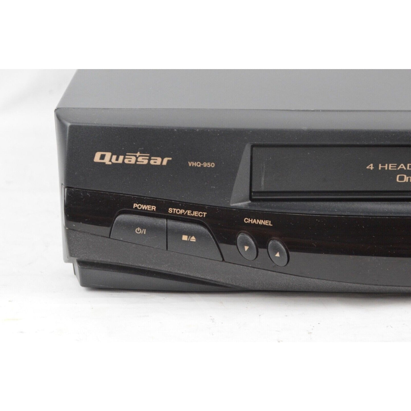 Quasar VHQ-950 VCR VHS Tape Player Video Cassette Recorder OmniVision 4-Head