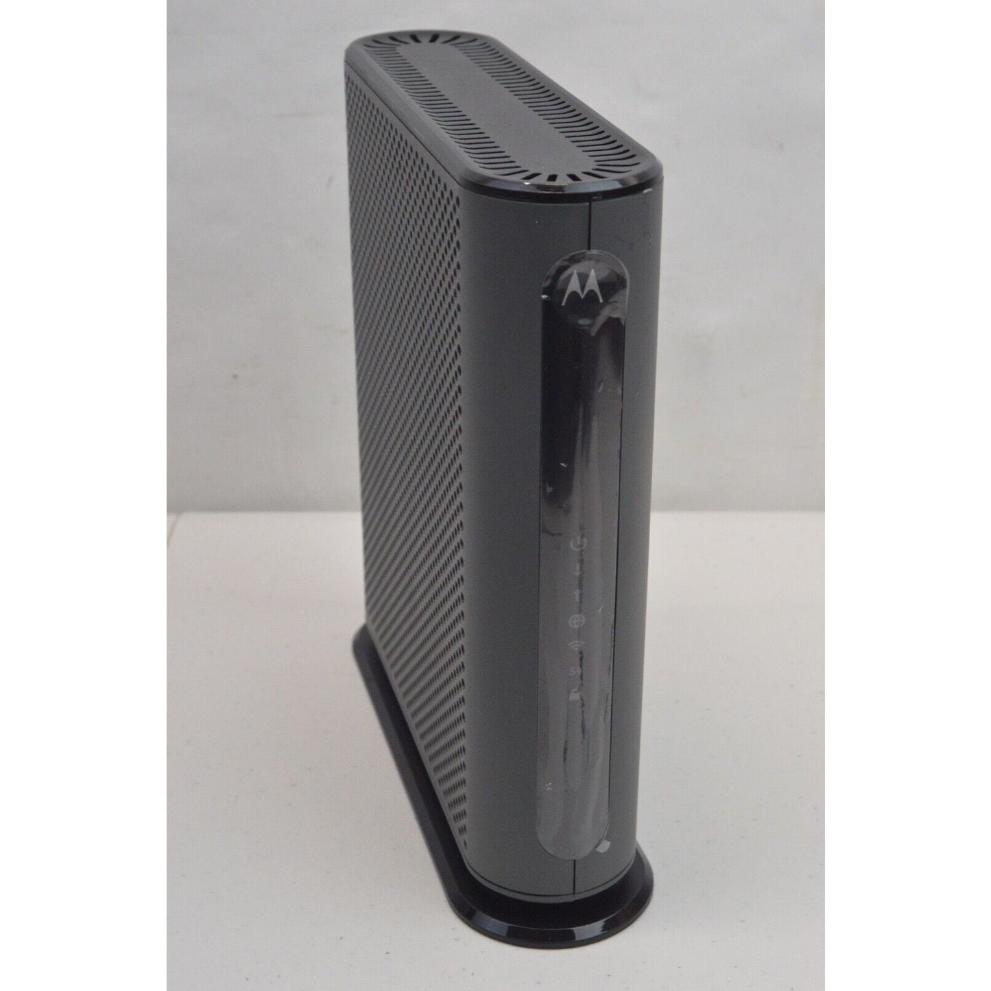 Motorola MG7540 16x4 Cable Modem + AC1600 Router Dual Band 3.0 Black