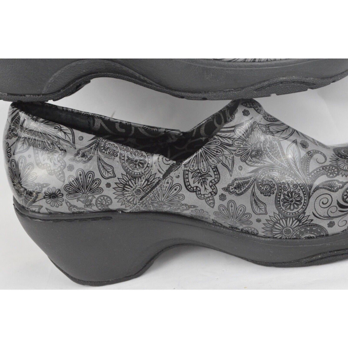 Nurse Mates Womens Pillow Top Bryar Black Gray Paisley Clog Sz 11w #251363