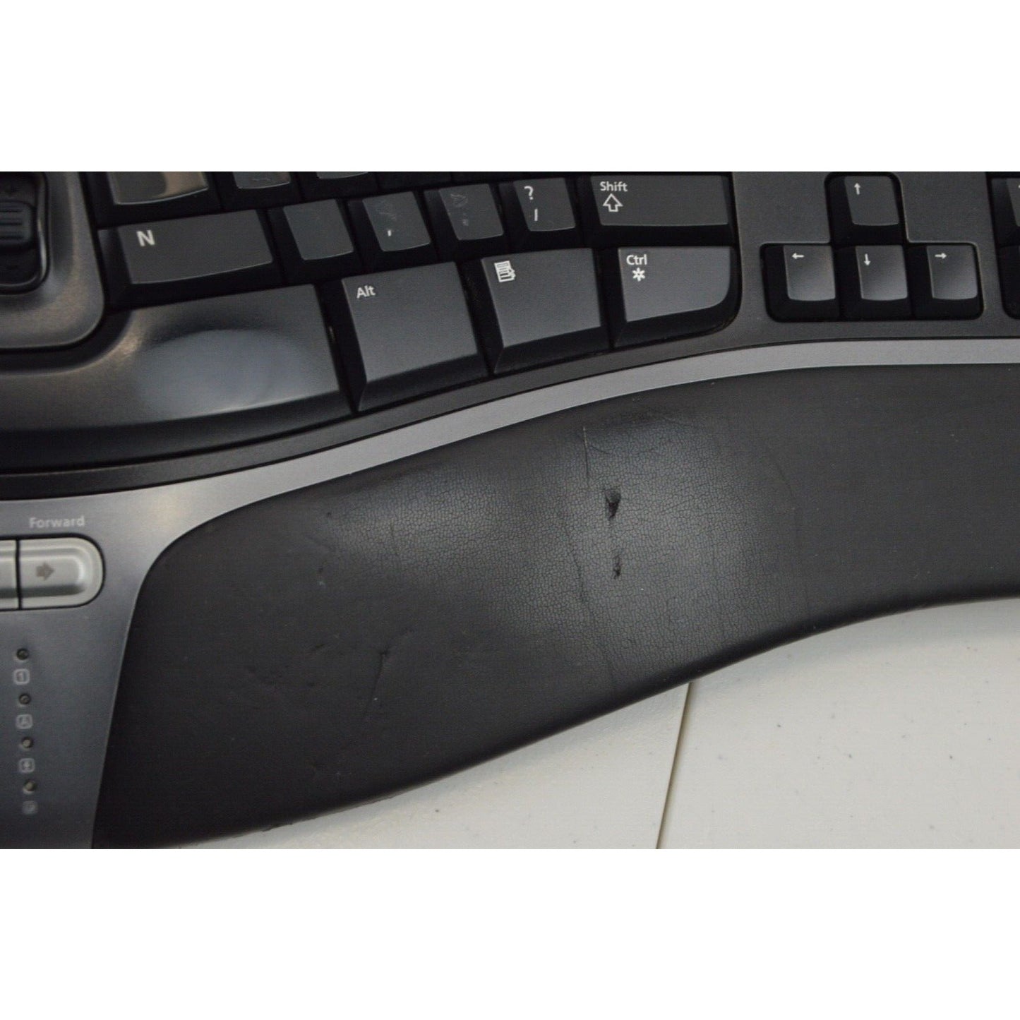 Microsoft Natural Ergonomic Keyboard USB Wired 4000 V1.0 KU-0462 1048 lifter