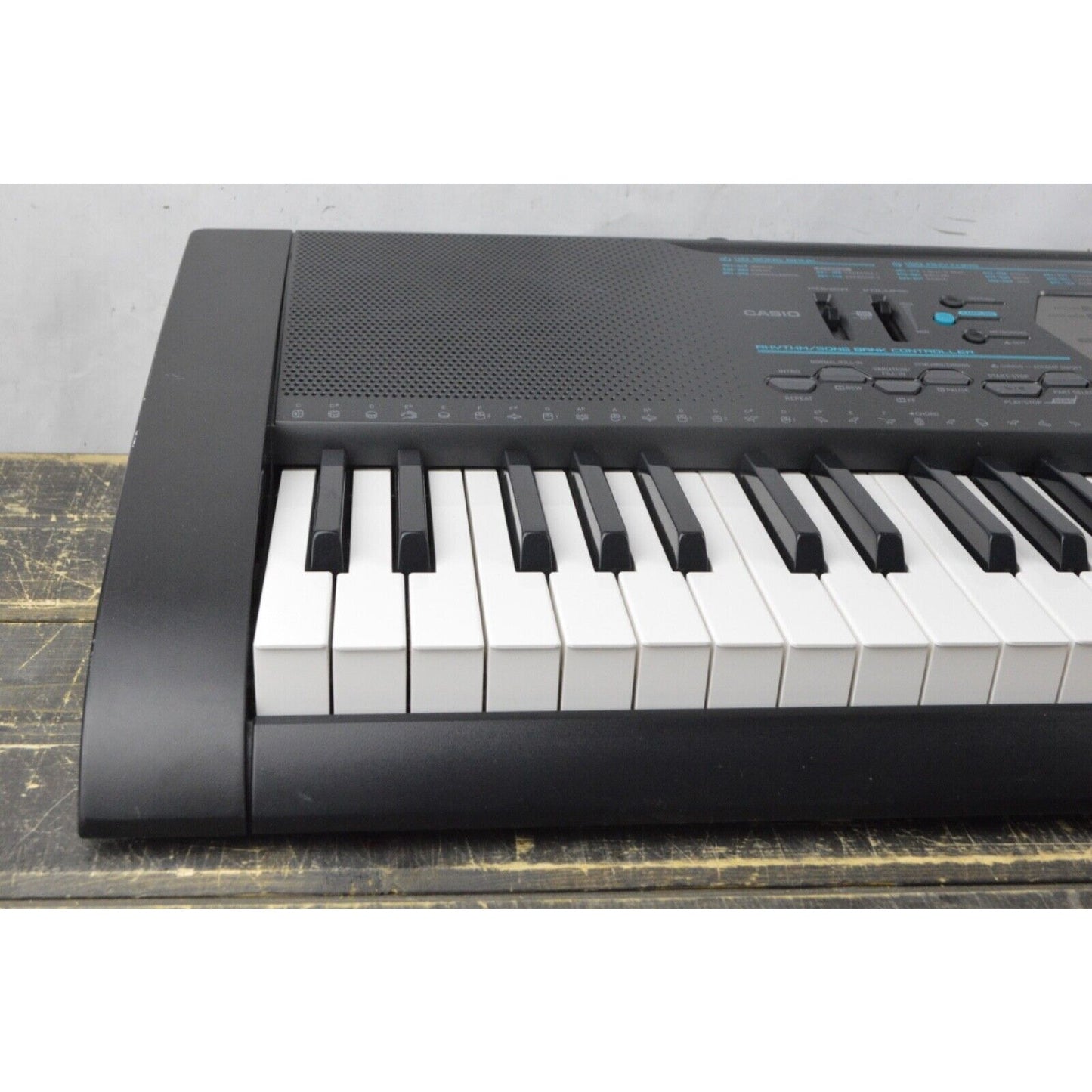 Casio CTK-2100 Electric 61-Key Standard Personal Keyboardbl