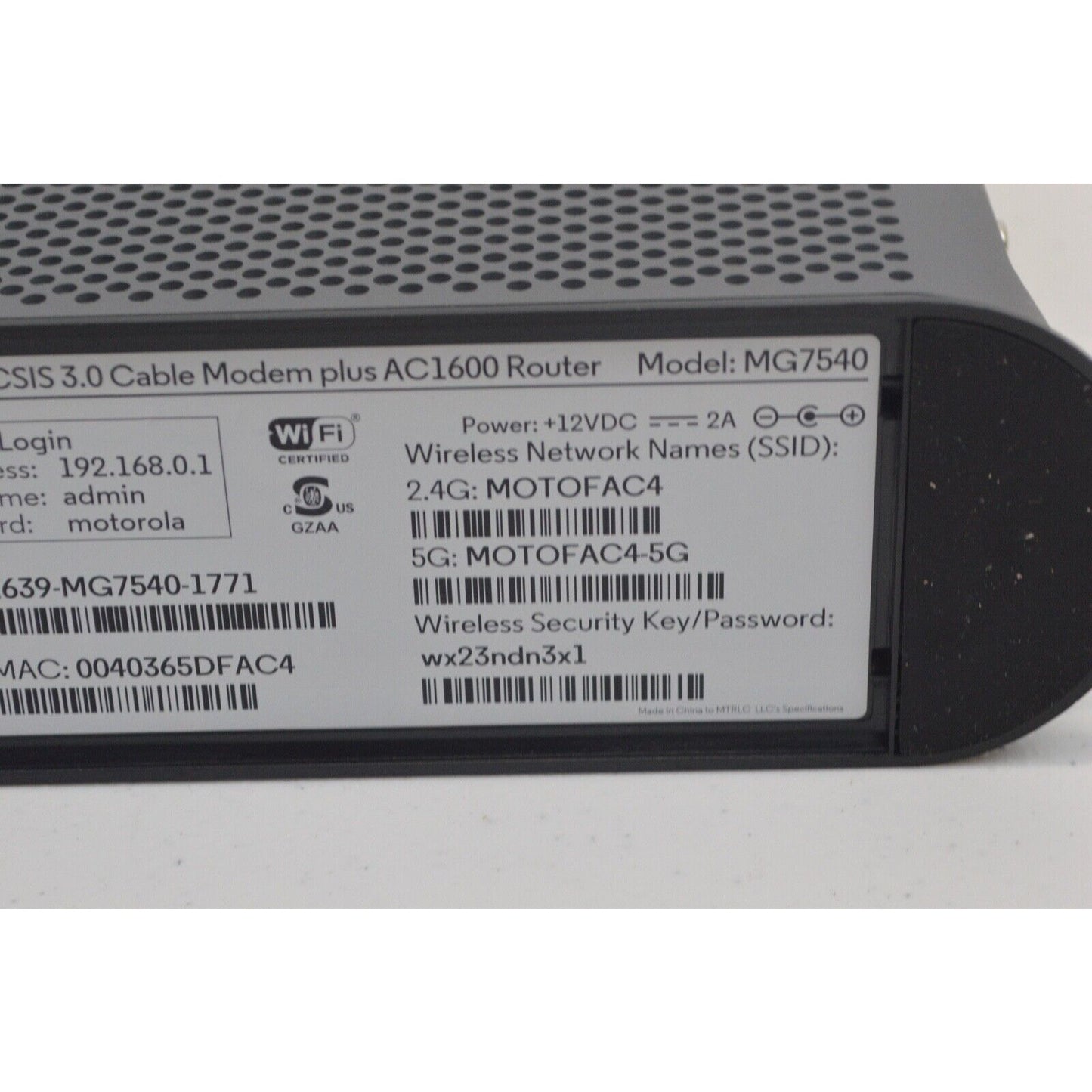 Motorola MG7540 16x4 Cable Modem + AC1600 Router Dual Band 3.0 Black