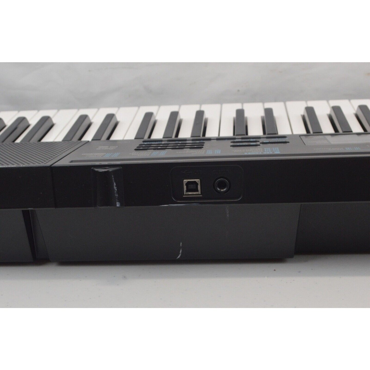 CTK-2300 Casio Electric Portable Keyboard Piano Synthesizer 61-Key USB Effects