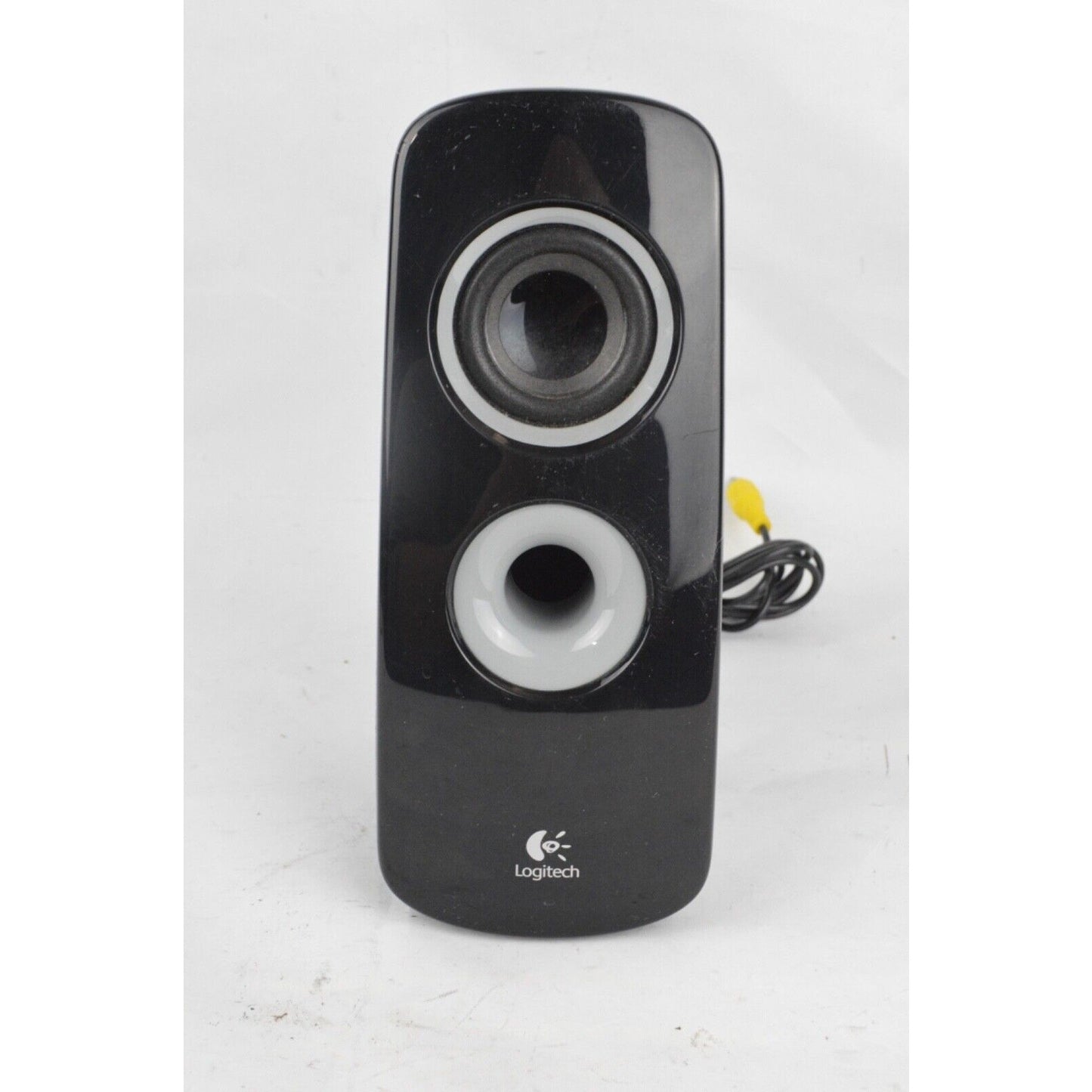 Logitech Z323 60W 2.1 3-Piece Speaker System With Subwoofer Black