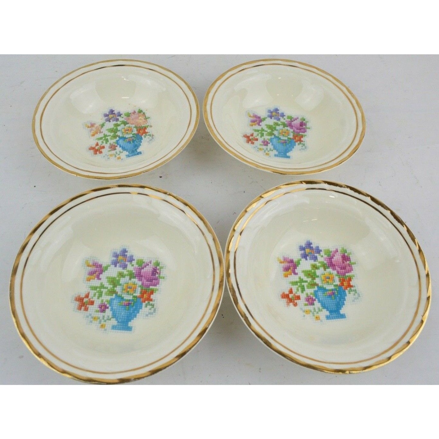 Set 20 By Stetson Air Flow Fly Weight Floral Bowl Soup Plates Gold Trim Made USA