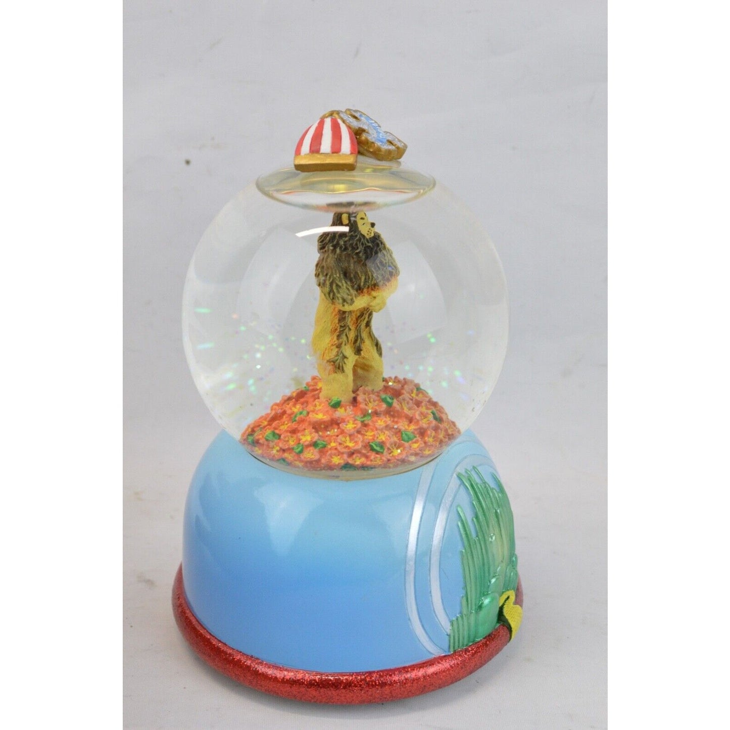 Snow Globe Waterglobe THE WIZARD OF OZ COWARDLY LION SAN FRANCISCO MUSIC 2006