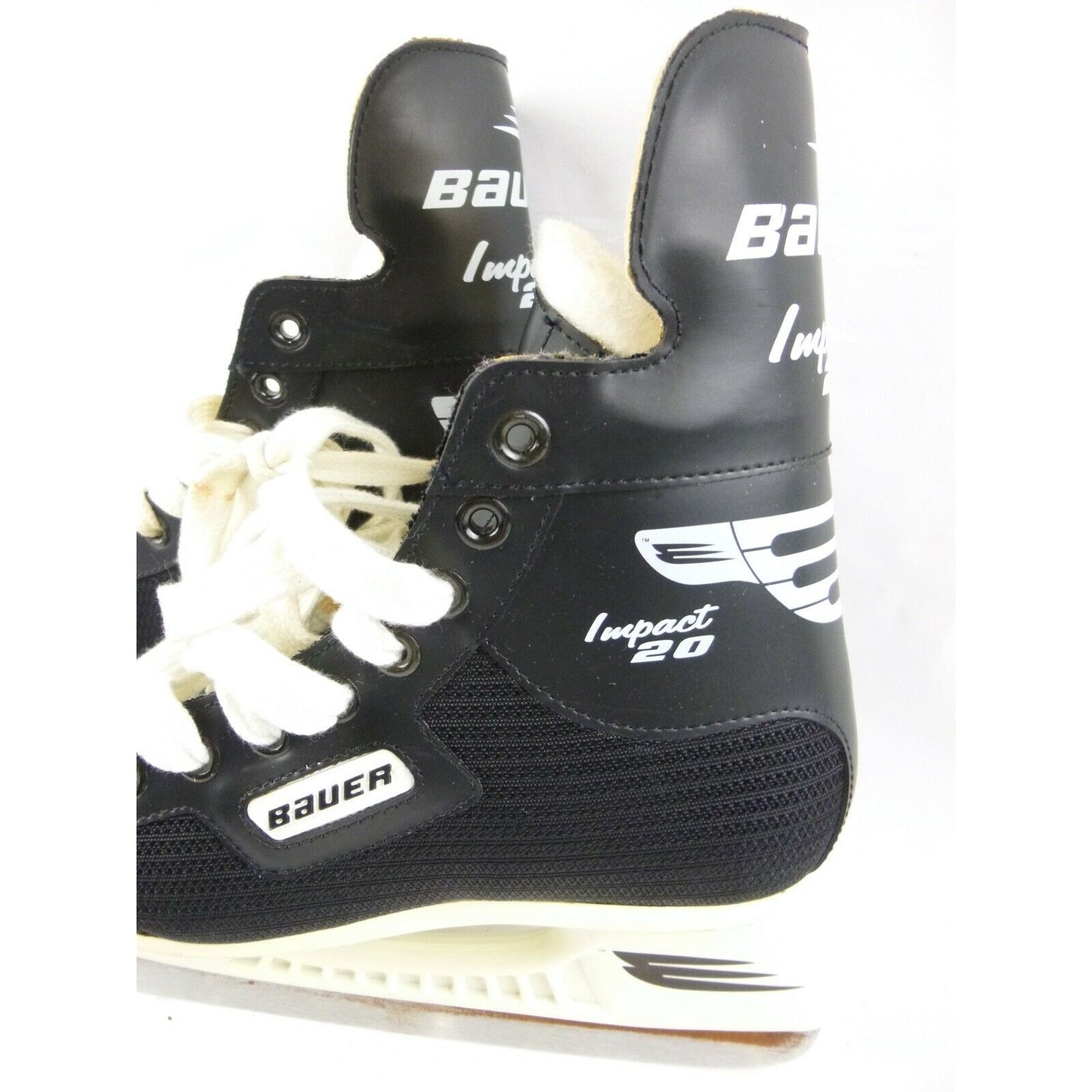 Bauer Impact 20 Hockey Ice Skates Shoes Blades Size M4 Junior