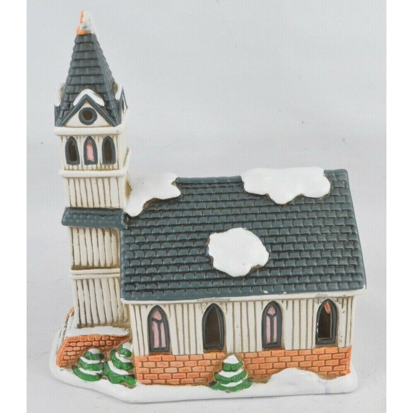 Colonial Village Lighted Church Lefton China 1989 Hand Painted Byron Wood #07333