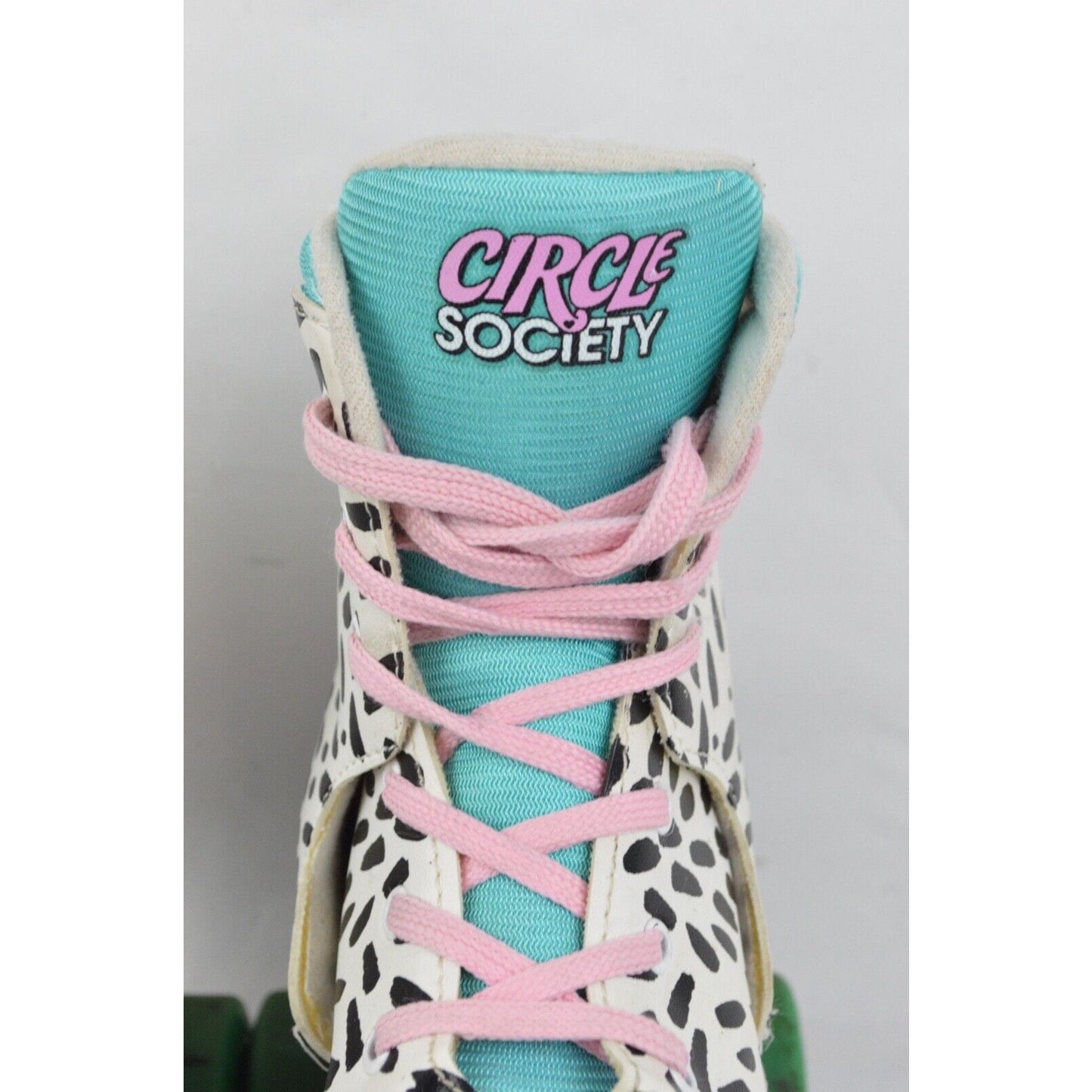 Circle Society Roller Skates Retro Leopard Print Adjustable Sz/12-3 #168591 Pink