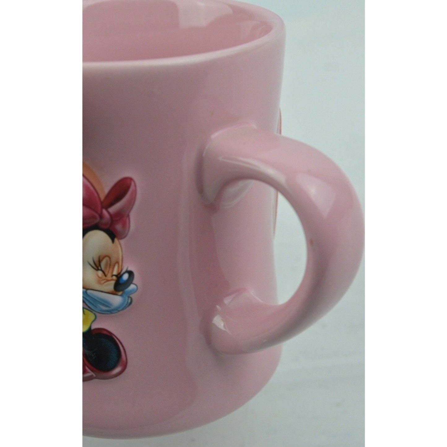 Ceramic Coffee Mug Cup Walt Disney World Minnie Mouse Pink "We All Love Minnie"