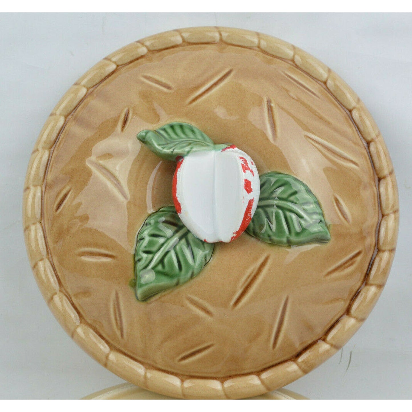 Ceramic Bake Dish Plate Keeper Strawberry Shape Pie Cover Lid Oven Brown Tan