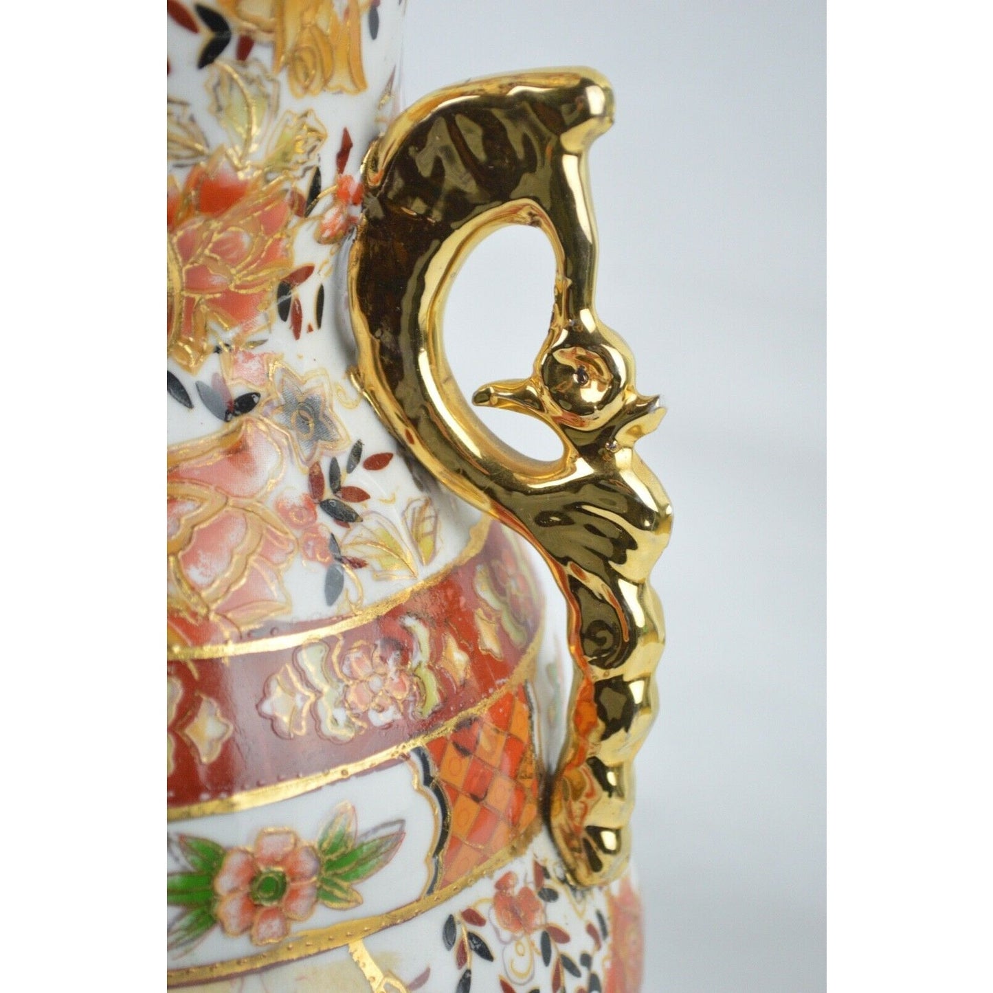 Japanese Moriage Antique Satsuma Vase Handle Floral Gold Trim Garden Made China